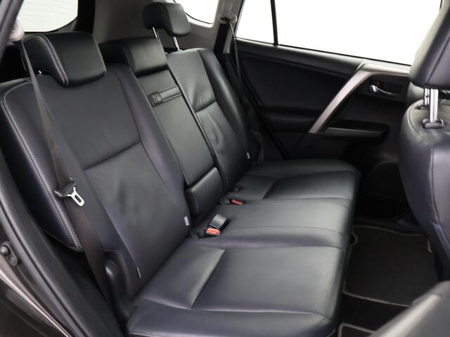 Toyota RAV4 2.5 HYBRID AWD AUT. + LEDER | STOELVERW. | CAMERA | DEALER ONDERHOUDEN