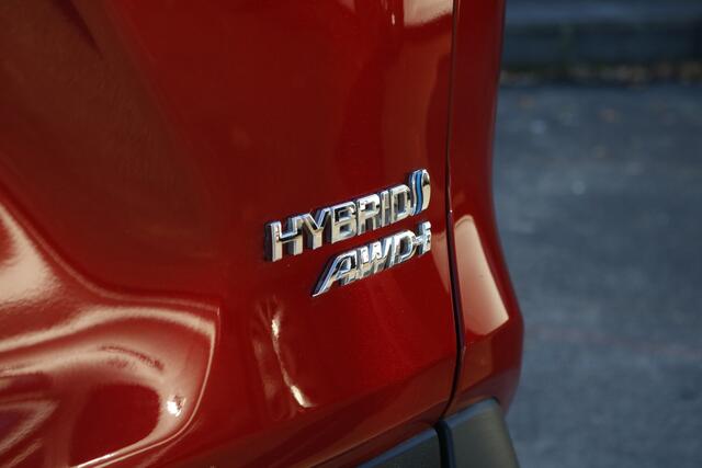 Toyota RAV4 2.5 Hybrid AWD Style Limited |Trekhaak| 1650 trekgewicht| stuur/stoel verwarming