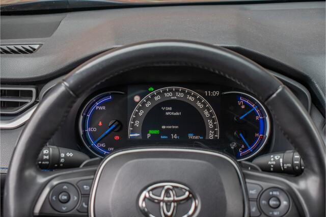 Toyota RAV4 2.5 Hybrid Bi-Tone, Full LED, Stoel & Stuurverwarming, Adaptive Cruise, Carplay, Half leder, Camera, Keyless, DAB+.