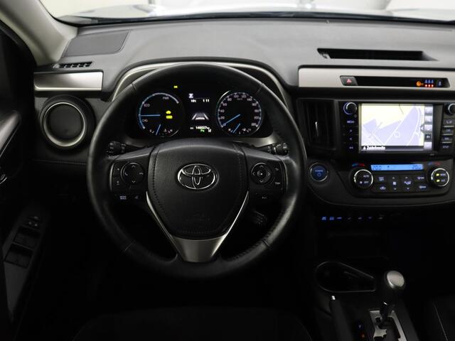 Toyota RAV4 2.5 Hybrid AWD Dynamic | Stoel & stuurverwarming | Adaptive cruise | Trekhaak | Camera | Navigatie | Climate control | Bluetooth
