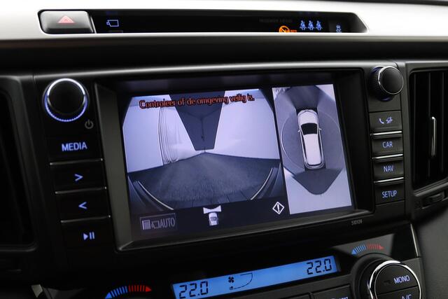 Toyota RAV4 2.5 Hybrid AWD Executive Business | lederen bekleding | Stuur en stoelverwarming | Trekhaak 1650 kg trekgewicht | 360 graden Camera |