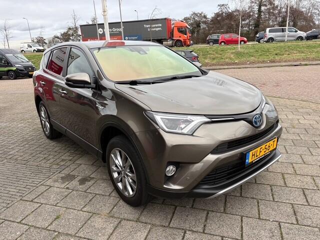 Toyota RAV4 2.5 Hybrid AWD Dynamic | Navi | Cruise | Trekhaak | 94.753 km Dealeronderhouden