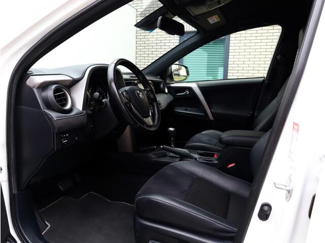 Toyota RAV4 2.5 Hybrid AWD Style | Leder/Alcantara | El. Achterklep