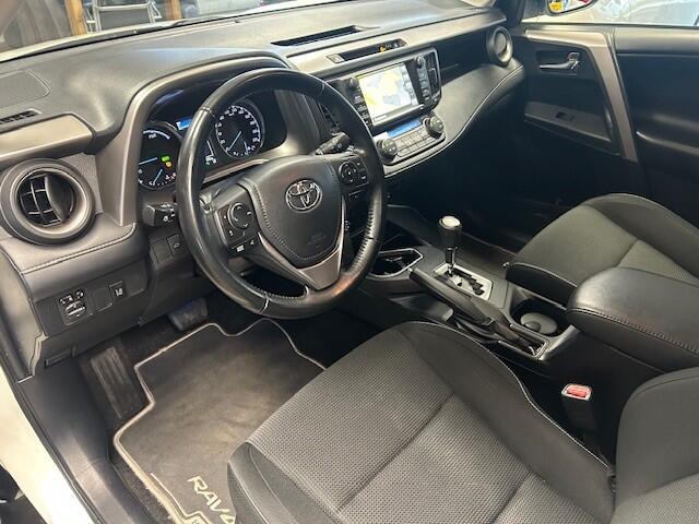 Toyota RAV4 2.5 Hybrid Dynamic NAVI/PDC/CARPLAY/LMV/