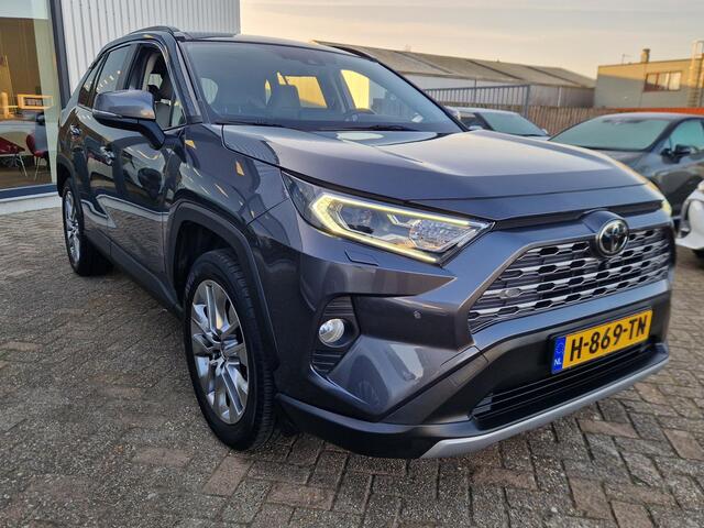 Toyota RAV4 2.0 VVT-iE Executive Trekhaak | Stoelkoeling | JBL | panorama/schuif kantel dak | 1500 kg Trekgewicht