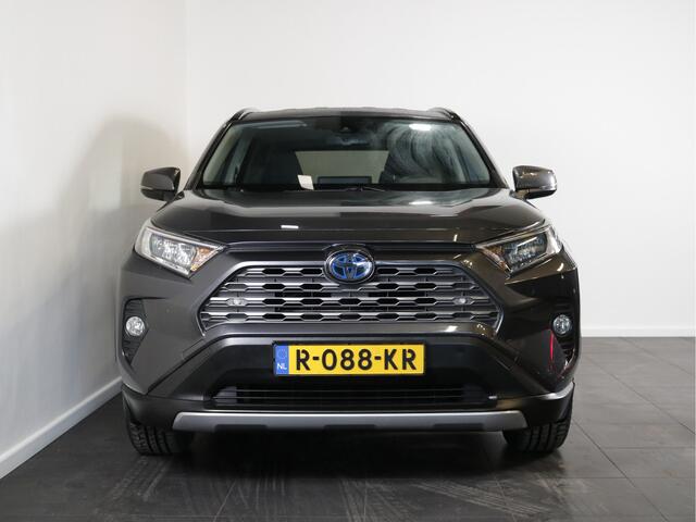 Toyota RAV4 2.5 Hybrid AWD First Edition | Trekgewicht 1.650 kg | Apple Carplay |