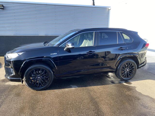 Toyota RAV4 2.5 Hybrid AWD Black Edition Navigatie, JBL, Stoelverwarming, Parkeersensoren, Elek. bestuurderstoel, leder/alcantara, LED, LMV, BTW-auto