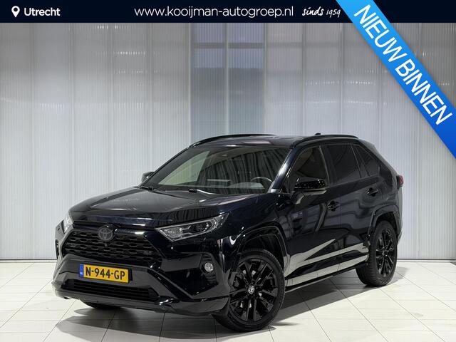 Toyota RAV4 2.5 Hybrid AWD Black Edition | Trekhaak met afneembare kogel | All season banden | Side Skirts |