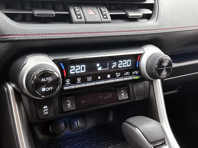 Toyota RAV4 2.5 Plug-in Hybrid AWD Style | 1e Eigenaar | NIEUW GELEVERD | NEDERLANDSE RAV4 | ELEKTRISCHE STOEL |