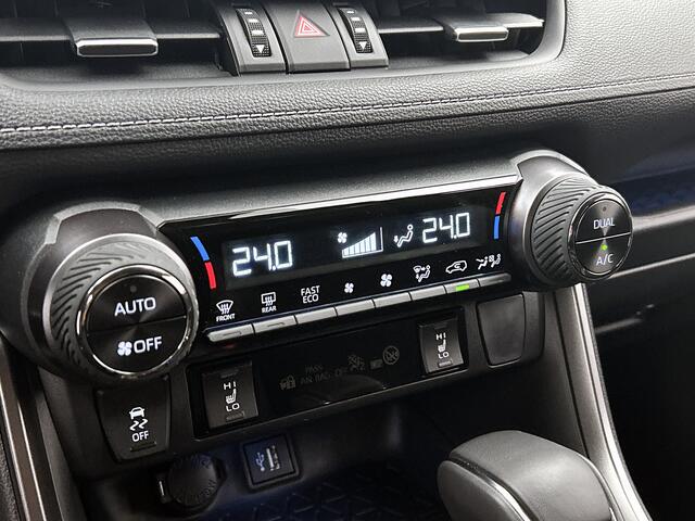 Toyota RAV4 2.5 Plug-in Hybrid AWD GR SPORT | 1e Eigenaar | NIEUW GELEVERD | NEDERLANDSE RAV4 | ELEKTRISCHE STOEL |