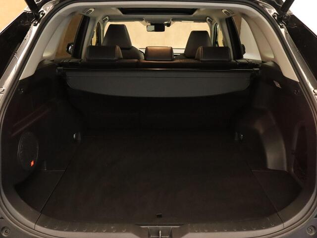 Toyota RAV4 2.5 Hybrid First Edition - PANORAMADAK - LEDEREN BEKLEDING - PARKEERSENSOREN VOOR EN ACHTER - 360 GRADEN CAMERA - STOEL VENTILATIE EN VERWARMING - STUURVERWARMING - ELEKTRISCHE ACHTERKLEP - JBL GELUIDSINSTALLATIE