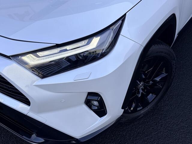 Toyota RAV4 AWD Bi-tone Navigatie, Stuurwiel- & Stoelverwarming, LED, PDC, LMV, Elek. bestuurdersstoel, Leder/stof