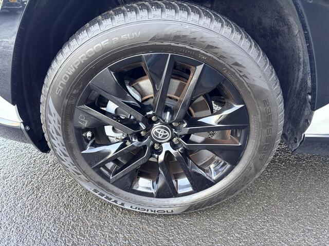 Toyota RAV4 AWD Bi-tone Navigatie, Stuurwiel- & Stoelverwarming, LED, PDC, LMV, Elek. bestuurdersstoel, Leder/stof