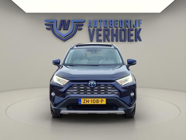 Toyota RAV4 2.5 Hybrid AWD Executive Panodak - NL Auto - Trekhaak