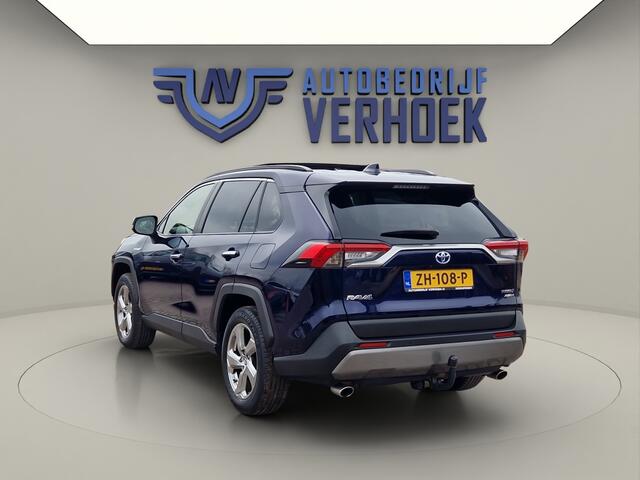 Toyota RAV4 2.5 Hybrid AWD Executive Panodak - NL Auto - Trekhaak