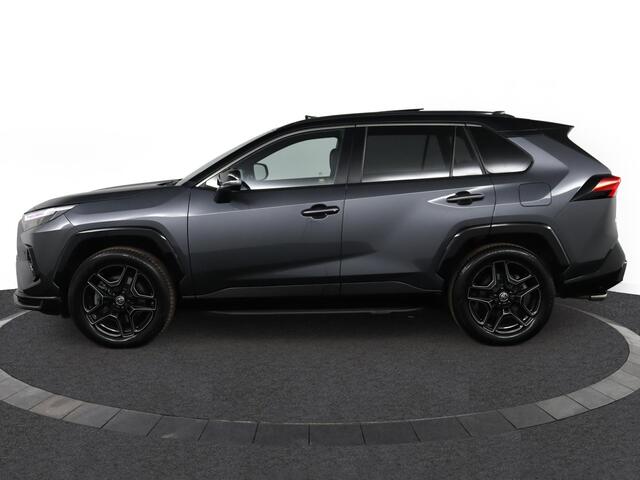 Toyota RAV4 2.5 Plug-in Hybrid AWD GR SPORT | Apple Carplay/Android Auto | Trekhaak | Panorama dak | Stoel/Stuurverwarming | 360Camera | Elektrische Voorstoelen |