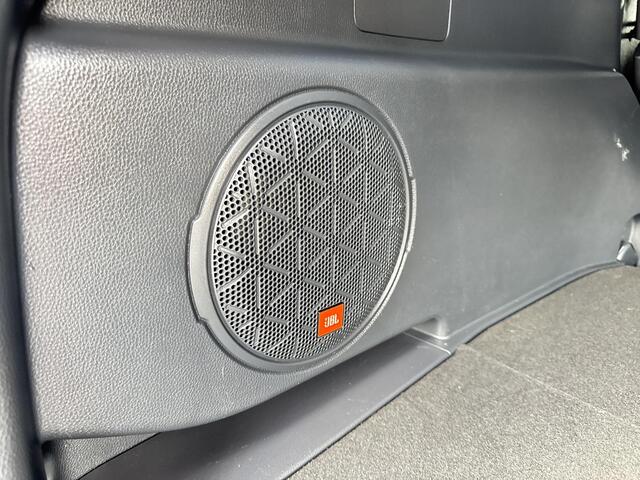 Toyota RAV4 2.5 Plug-in Hybrid AWD Bi-Tone Plus | Navigatie | Apple CarPlay/Android auto | Panoramadak | Stoelventilatie