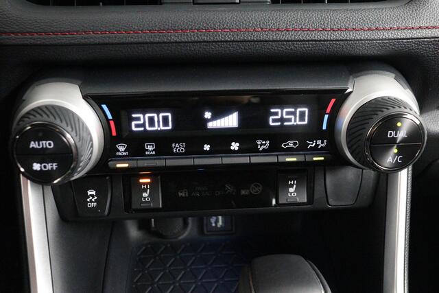 Toyota RAV4 2.5 Plug-in Hybrid AWD Style | Stoelverwarming | Elektrisch verstelbare stoel | Electrische kofferklep |