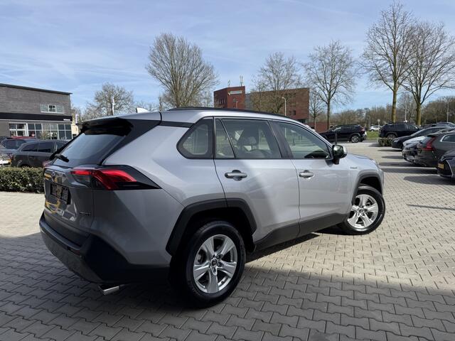 Toyota RAV4 2.5 Hybrid Active | Carplay | Parkeersensoren