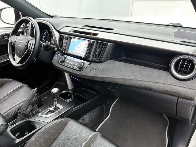 Toyota RAV4 2.5 Hybrid Executive Business