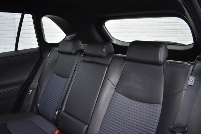 Toyota RAV4 2.5 Hybrid AWD Style Bi-Tone Limited Automaat 222pk | Apple Carplay/Android Auto | PDC vóór- & achter | BTW-auto |