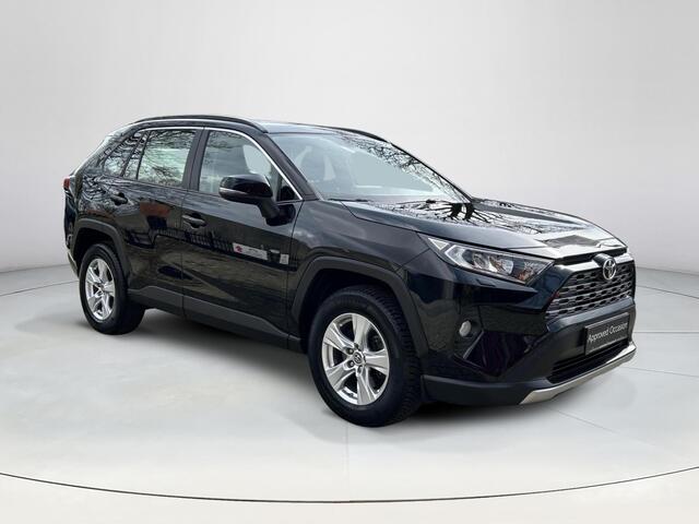 Toyota RAV4 2.0 VVT-iE Business Intro