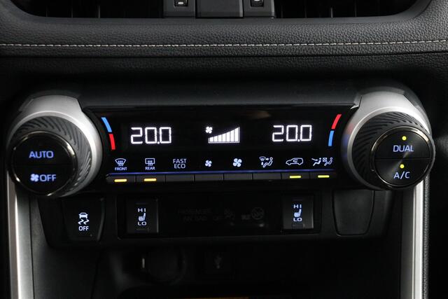 Toyota RAV4 2.5 Hybrid AWD Style | koplamp sproeier | elektrische achterklep | Stuur stoel verwarming |