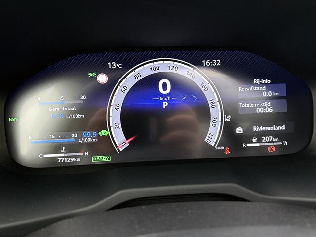 Toyota RAV4 2.5 Hybrid AWD Executive | Trekhaak | Schuif-/kanteldak | Airco | Parkeersensoren