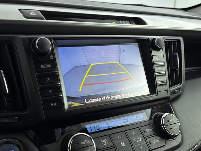 Toyota RAV4 2.5 Hybrid Black Edition Toyota-paasweekend