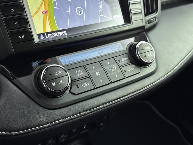 Toyota RAV4 2.5 Hybrid Black Edition Toyota-paasweekend