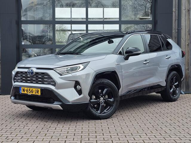 Toyota RAV4 2.5 Hybrid Style | Bi-tone | LED | Trekhaak | Navi | App-connect | Camera | All-seasons | Stuur- en stoelverwarming |