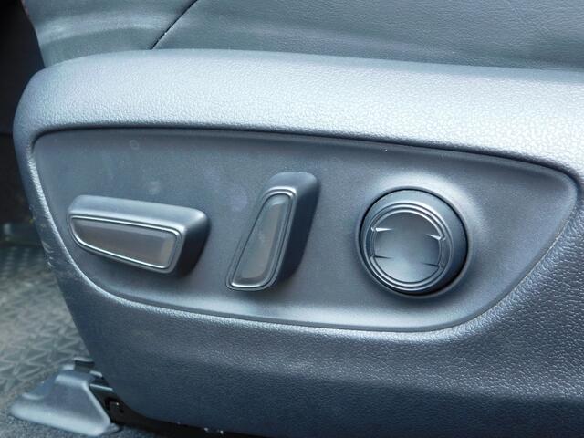 Toyota RAV4 2.5 Plug-in Hybrid AWD Style