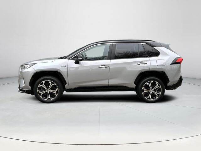 Toyota RAV4 2.5 Plug-in Hybrid AWD Bi-Tone Plus | Gekoelde stoelen | Apple CarPlay | Blindspot | Rijklaarprijs incl. garantie |