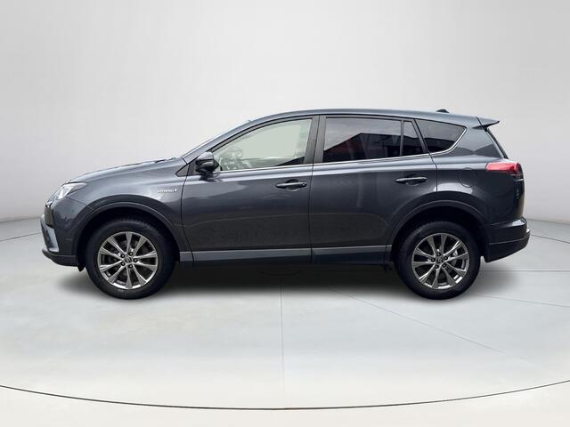 Toyota RAV4 2.5 Hybrid Style Navigatie | Achteruitrijcamera | Stuur en stoelverwarming