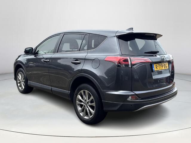 Toyota RAV4 2.5 Hybrid Style Navigatie | Achteruitrijcamera | Stuur en stoelverwarming