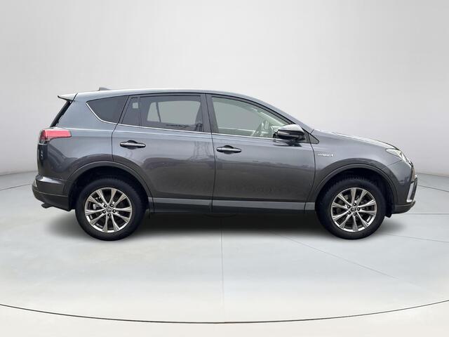 Toyota RAV4 2.5 Hybrid Style Navigatie | Achteruitrijcamera | Stuur en stoelverwarming