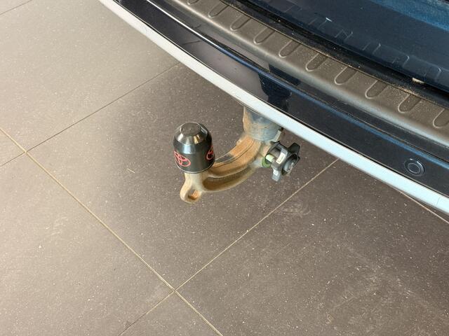 Toyota RAV4 2.5 Hybrid AWD Style