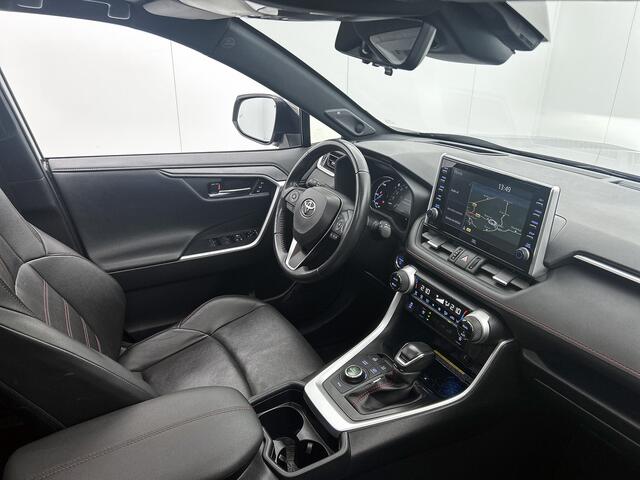 Toyota RAV4 2.5 Plug-in Hybrid AWD Bi-Tone Plus | Elektrisch glazen panorama dak | Dealeronderhouden | Onderweg-naar-dealer