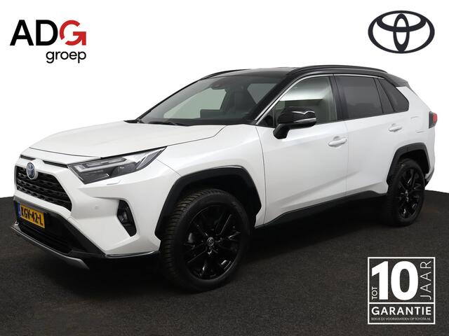 Toyota RAV4 2.5 Hybrid AWD Bi-Tone | Stoel- en Stuurwielverwarming | 1.650kg Trekgewicht | Camera | Electrische achterklep |