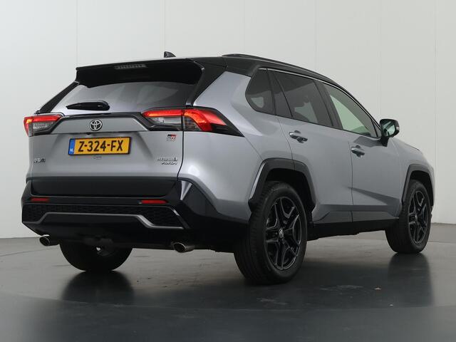 Toyota RAV4 2.5 Hybrid AWD GR SPORT | Navigatie | Sportstoelen ele. verstelbaar + Geheugen | Virtual Cockpit | 360 Camera | DAB | Stoelverwarming | JBL Audio | Trekhaak Afneembaar | Ele. kofferdeksel |