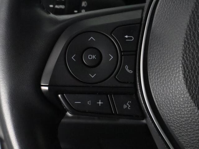 Toyota RAV4 2.5 Hybrid AWD Dynamic Luxury | Trekhaak | Trekgewicht 1650kg | Stuur-/Stoelverwarming | Parkeersensoren Voor & Achter |