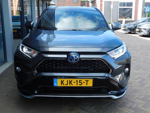 Toyota RAV4 2.5 Plug-in Hybrid AWD Style | Trekhaak