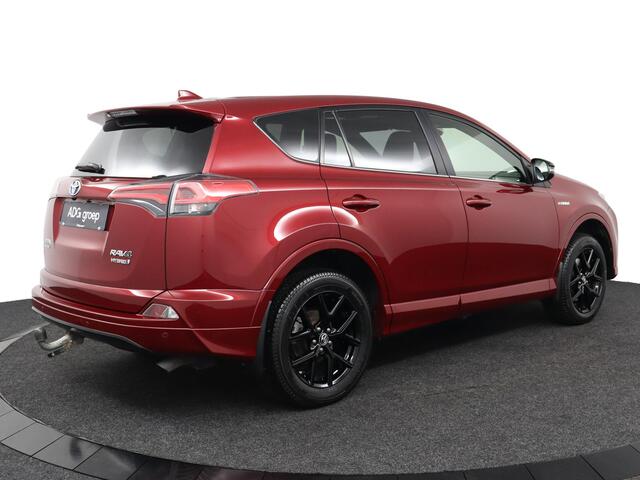 Toyota RAV4 2.5 Hybrid AWD Dynamic | Parkeersensoren, voor en achter | Navigatie | Trekhaak | elektrisch schuif kanteldak |