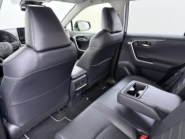 Toyota RAV4 2.5I Hybrid Leder+Verwarming+Memory Adap.Cruise Navi Camera Ecc Apple Carplay Android Auto Miracast(TM) Elek.Achterklep Active Stuur+Voorruit+Achterbankverwarming Keyless Lane Assist Privacy Glas Lmv Elek.Stoel Bluetooth Led