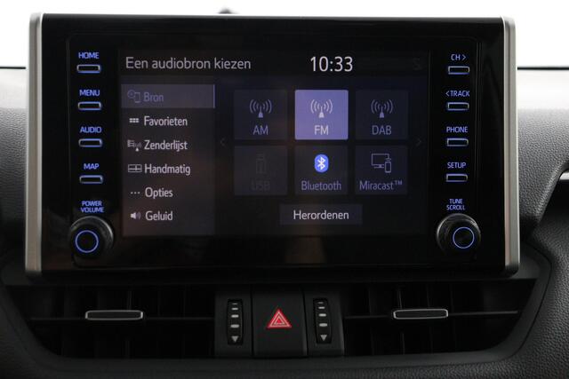 Toyota RAV4 2.5 Hybrid TeamNL | Leder bekleding | Trekhaak | stoelverwarming | Apple Carplay/Android Auto |