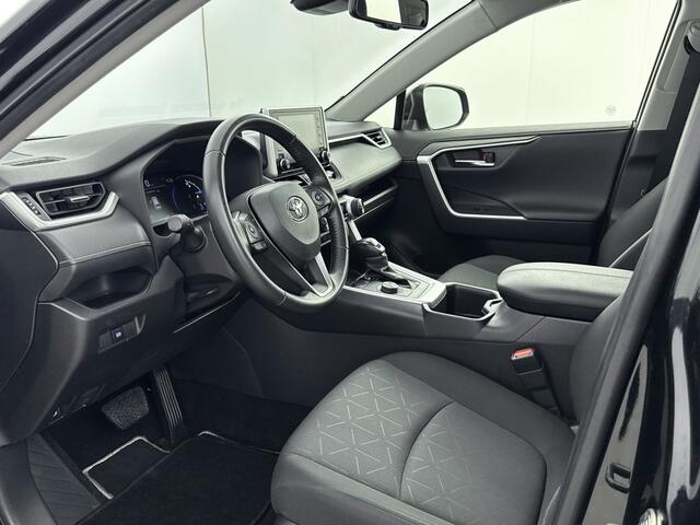 Toyota RAV4 2.5 Hybrid AWD Dynamic | Cruise Control | Navigatie |