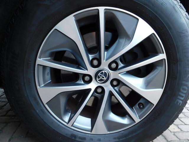 Toyota RAV4 2.5 Hybrid AWD Dynamic | 1.650kg trekgewicht