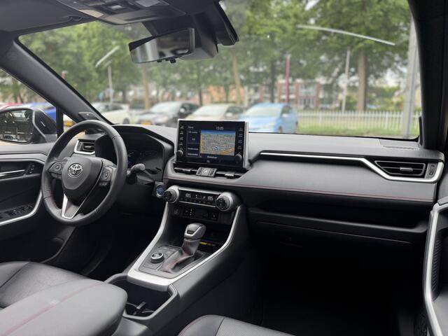 Toyota RAV4 2.5 Hybrid AWD Bi-Tone | GEEN AFLEVERKOSTEN | Schuif-/kanteldak, Head-up display, Rondomzicht camera
