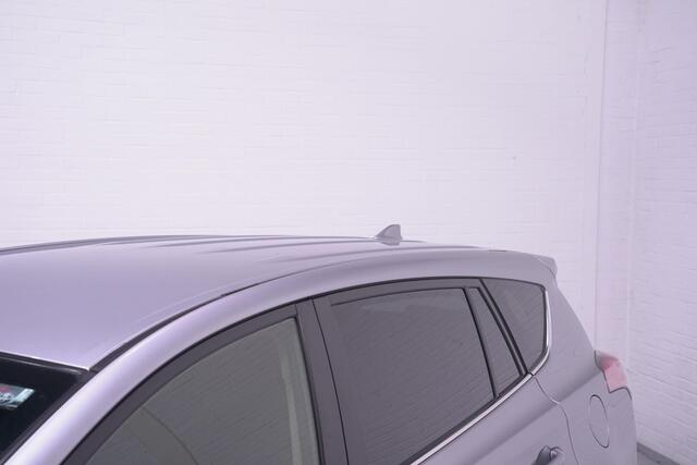 Toyota RAV4 AWD Dynamic Team-Duitsland navigatie camera 1650kg trekgewicht onderhouds historie electrische achterklep stoel/stuurverwarming private-glas half lederen bekleding