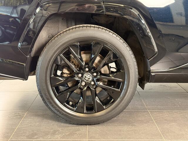 Toyota RAV4 2.5 Hybrid Black Edition | Schuif-kanteldak | Afneembare trekhaak | Alarm |